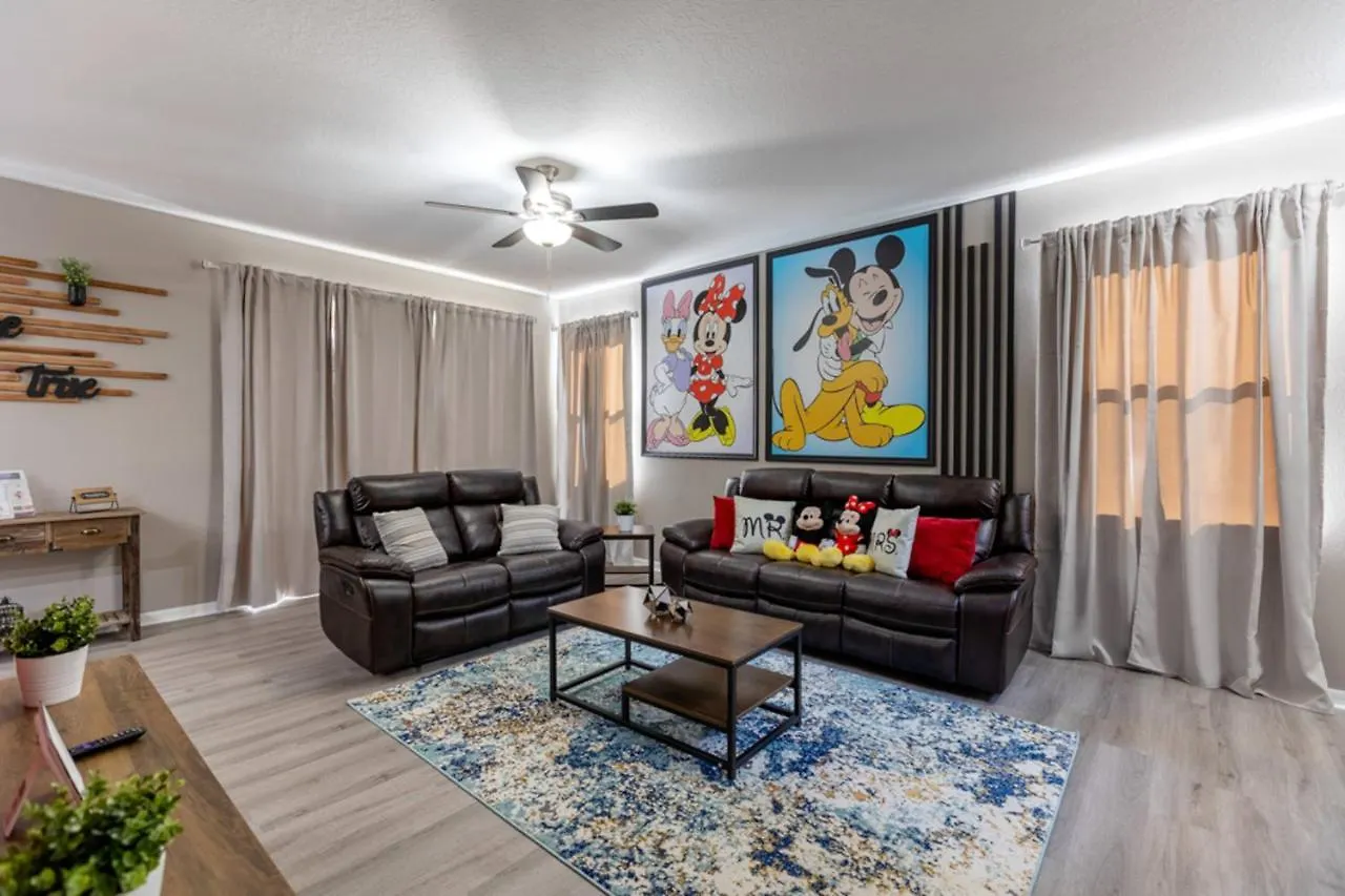 Thematic House With Pool Spa And Game Room Davenport Holiday home