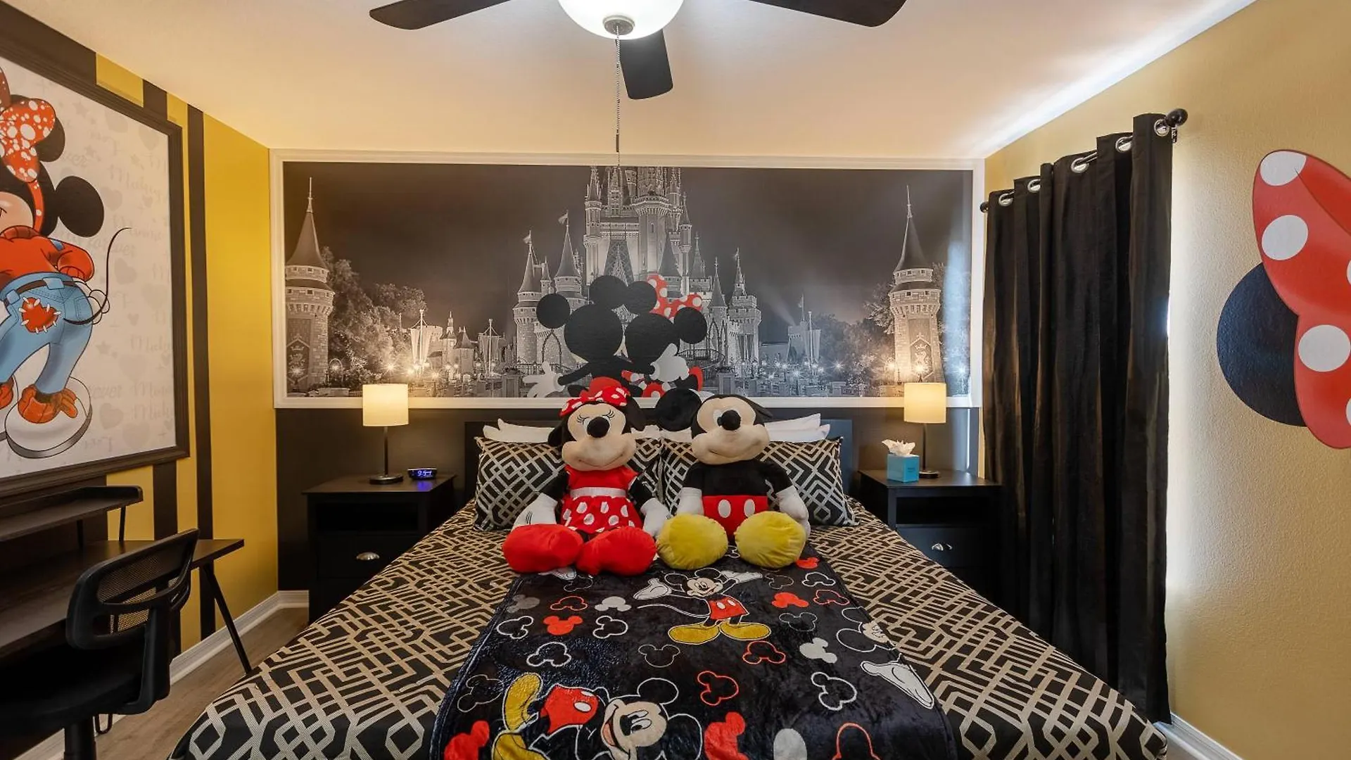 Holiday home Thematic House With Pool Spa And Game Room Davenport