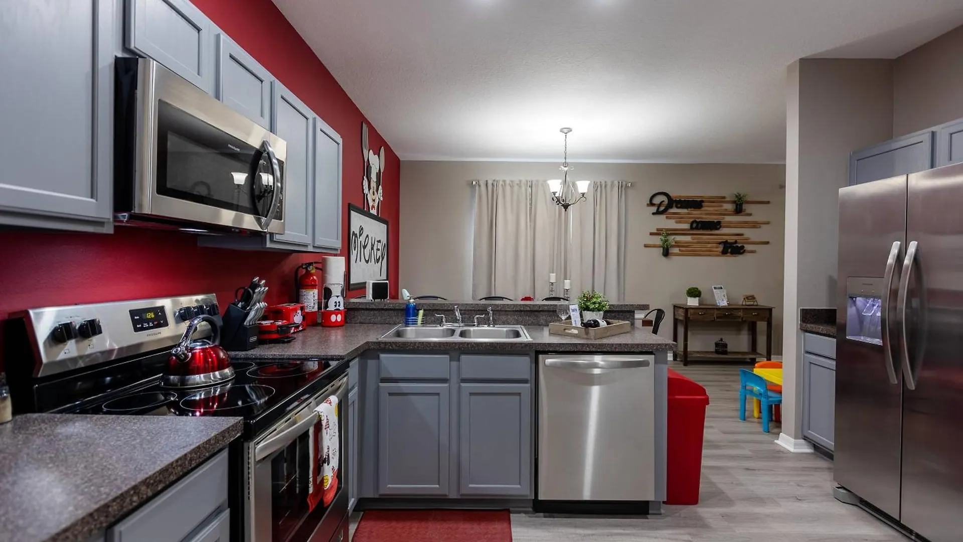 Holiday home Thematic House With Pool Spa And Game Room Davenport