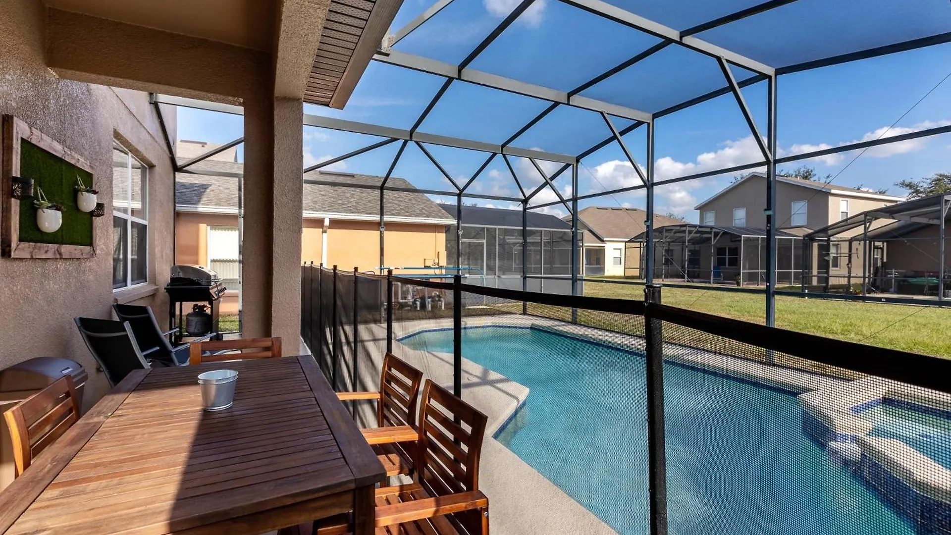 Holiday home Thematic House With Pool Spa And Game Room Davenport United States